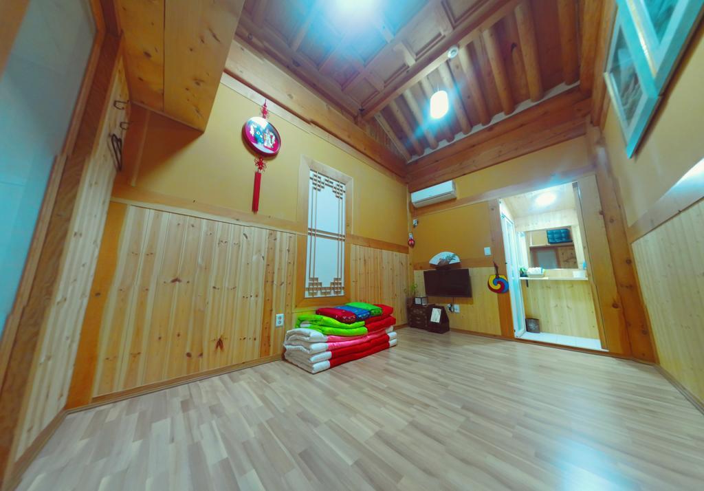 Hanok Guesthouse Jangsoo 全州市 部屋 写真